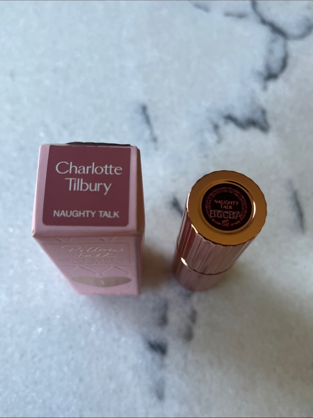 Charlotte Tilbury K.I.S.S.I.N.G Satin Shine Lipstick in Naughty Talk - Picture 3 of 4